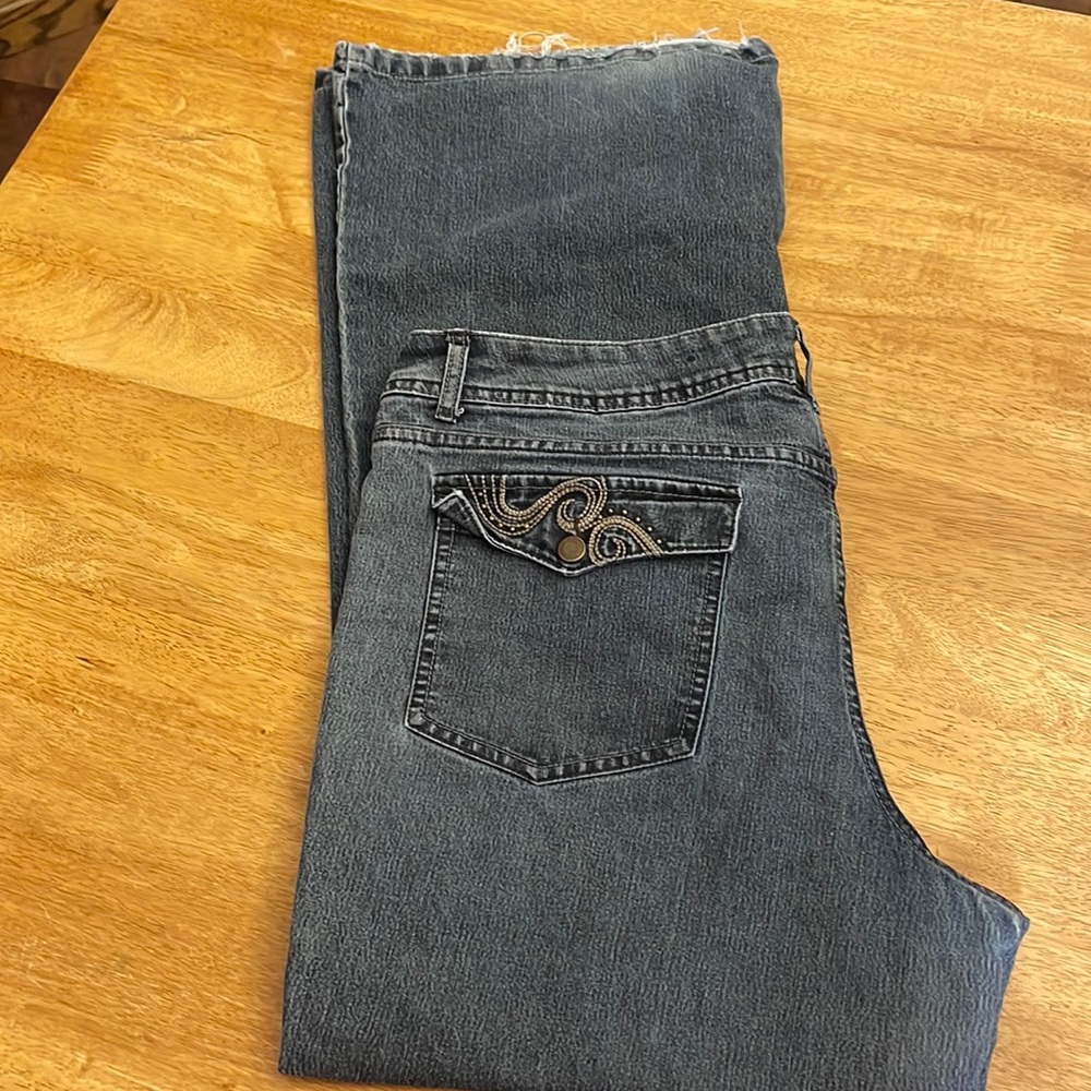 Faded Glory Women’s bootcut size 16 jeans